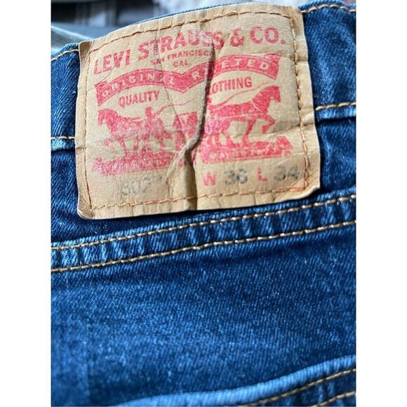 Levi’s 502 Waterless Men’s Jeans | 36x34 (Fits 36x32) | Excellent Condition! - Picture 6 of 6